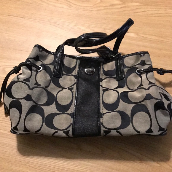 Coach Handbags - Coach bag